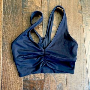 Alo yoga wild thing bra